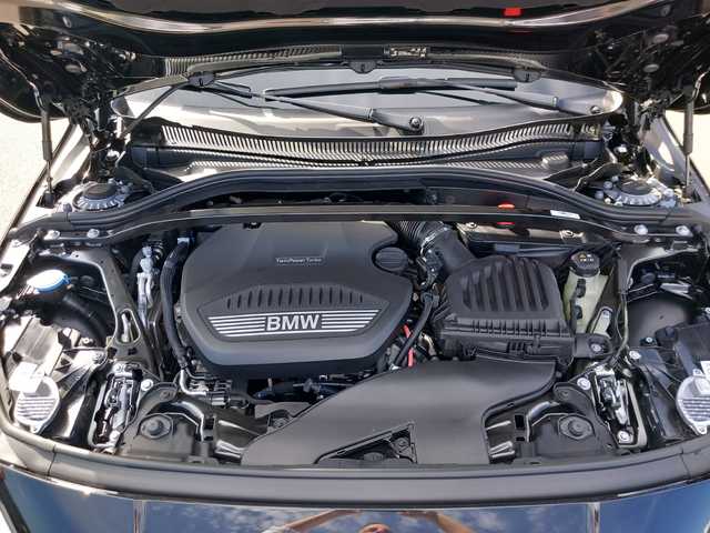 fotoG 15 del BMW Serie 1 118d Business 110 kW (150 CV) 150cv Diésel del 2023 en Murcia