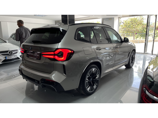 BMW iX3 80 kWh M Sport 210 kW (286 CV)