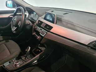 BMW X2 sDrive18d color Blanco. Año 2019. 110KW(150CV). Diésel. En concesionario Autogotran S.A. de Huelva