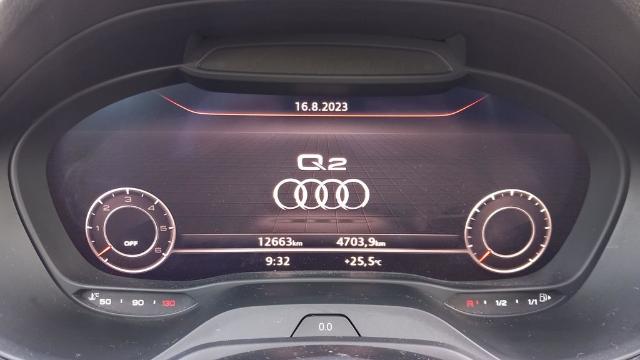 Audi Q2 35 TDI - 19
