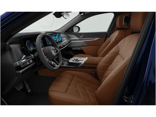 Fotos de BMW i7 xDrive60 color Azul. Año 2023. 400KW(544CV). Eléctrico. En concesionario BYmyCAR Madrid - Alcalá de Madrid