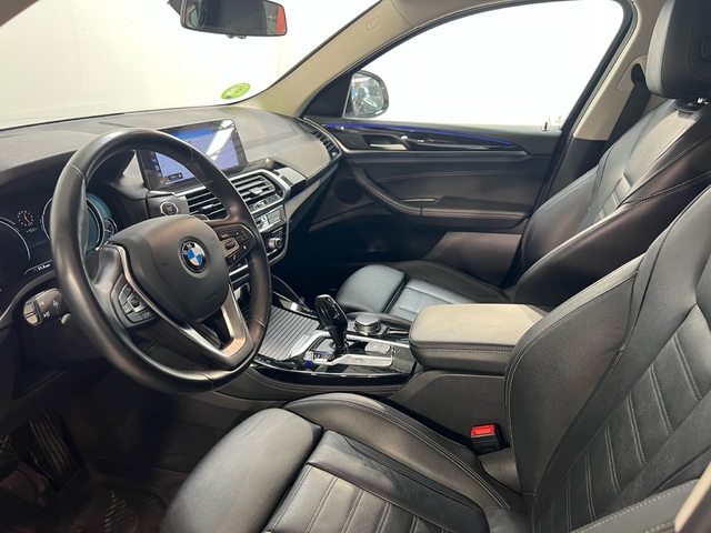 BMW X4 xDrive20i color Blanco. Año 2018. 135KW(184CV). Gasolina. En concesionario Movijerez S.A. S.L. de Cádiz
