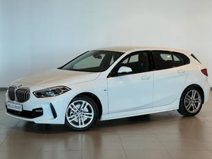Fotos de BMW Serie 1 118i color Blanco. Año 2021. 103KW(140CV). Gasolina. En concesionario Tormes Motor de Salamanca
