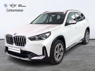 Fotos de BMW X1 sDrive18d color Blanco. Año 2022. 110KW(150CV). Diésel. En concesionario Celtamotor Caldas Reis de Pontevedra