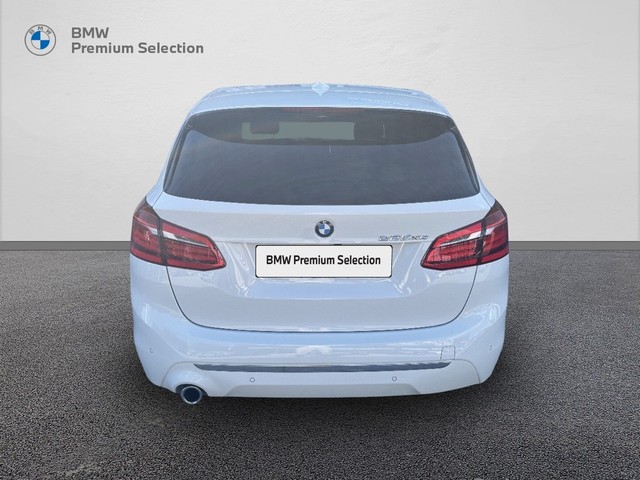 BMW Serie 2 225xe iPerformance Active Tourer color Blanco. Año 2019. 165KW(224CV). Híbrido Electro/Gasolina. En concesionario Ilbira Motor | Granada de Granada
