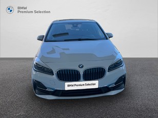 Fotos de BMW Serie 2 225xe iPerformance Active Tourer color Blanco. Año 2019. 165KW(224CV). Híbrido Electro/Gasolina. En concesionario Ilbira Motor | Granada de Granada