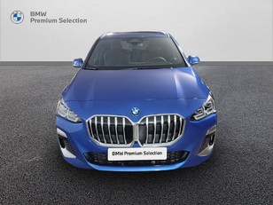 Fotos de BMW Serie 2 218d Active Tourer color Azul. Año 2022. 110KW(150CV). Diésel. En concesionario San Pablo Motor | Ctra. Amarilla SE-30 de Sevilla