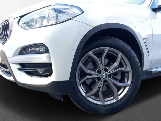 BMW X3 xDrive20d color Blanco. Año 2020. 140KW(190CV). Diésel. En concesionario MURCIA PREMIUM S.L. JUAN CARLOS I de Murcia