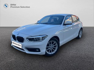 Fotos de BMW Serie 1 116d color Blanco. Año 2019. 85KW(116CV). Diésel. En concesionario Ilbira Motor | Granada de Granada