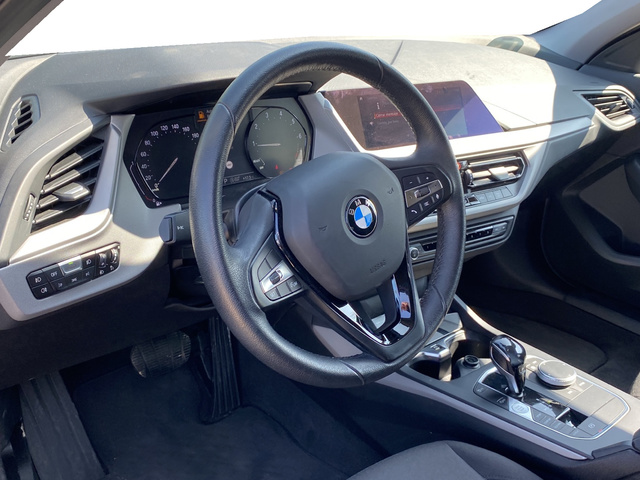 fotoG 11 del BMW Serie 1 118i 103 kW (140 CV) 140cv Gasolina del 2020 en Madrid