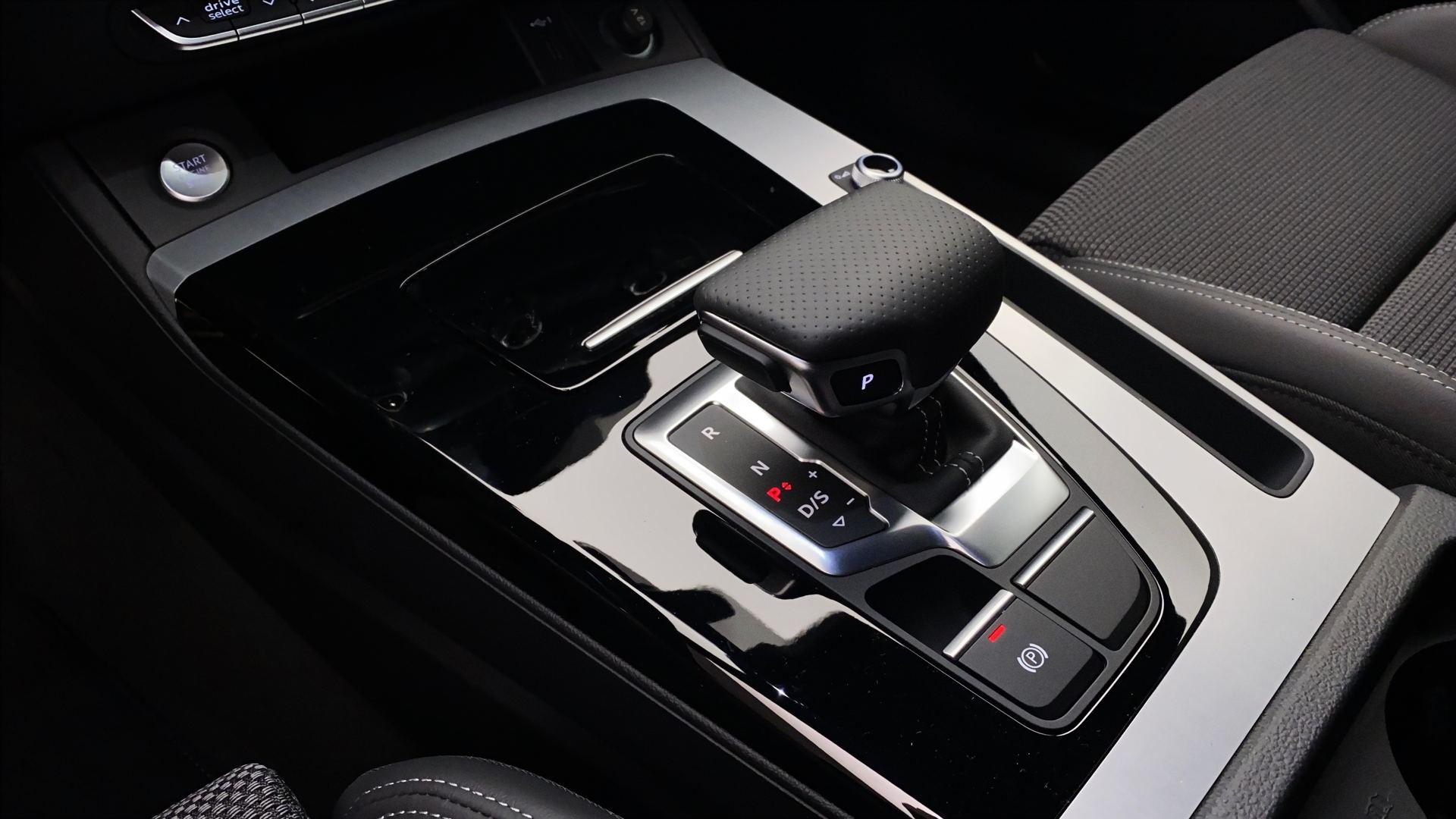 Black line 40 TDI quattro-ultra 150 kW (204 CV)