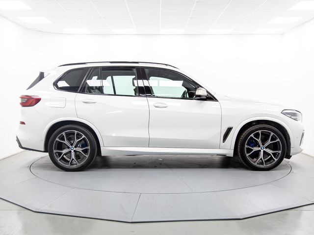 BMW X5 M50d color Blanco. Año 2019. 294KW(400CV). Diésel. En concesionario Móvil Begar Alicante de Alicante