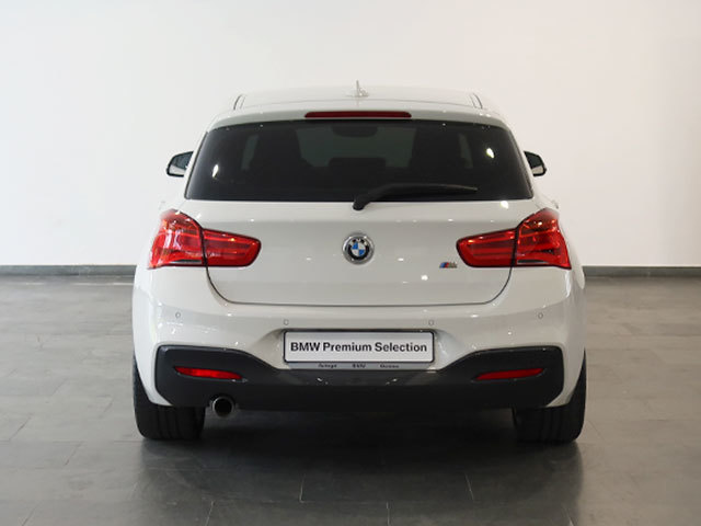 BMW Serie 1 116d color Blanco. Año 2019. 85KW(116CV). Diésel. En concesionario Autogal de Ourense