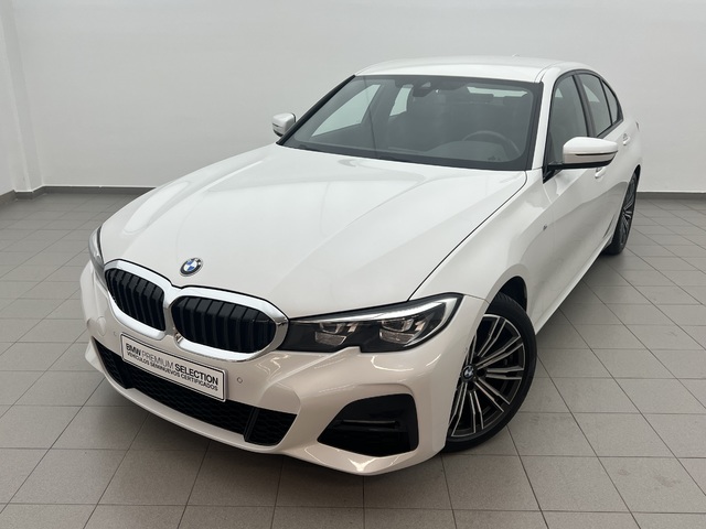 BMW Serie 3 318d color Blanco. Año 2021. 110KW(150CV). Diésel. En concesionario Augusta Aragon S.A. de Zaragoza