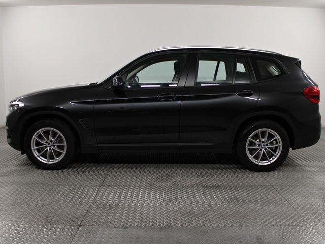 BMW X3 xDrive20d color Gris. Año 2021. 140KW(190CV). Diésel. En concesionario Augusta Aragon Ctra Logroño de Zaragoza