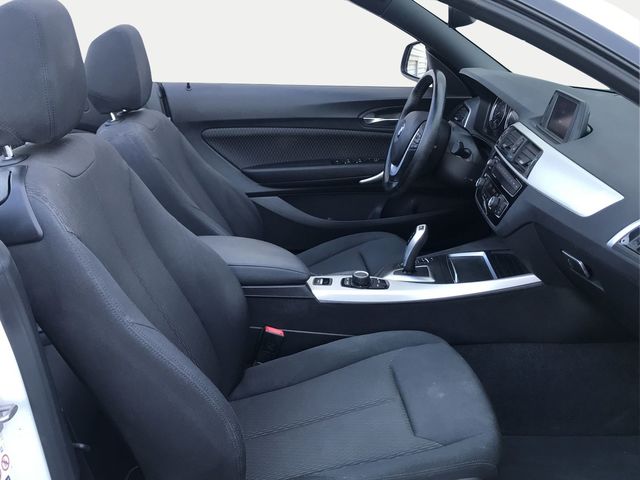 BMW Serie 2 218d Cabrio color Blanco. Año 2019. 110KW(150CV). Diésel. 