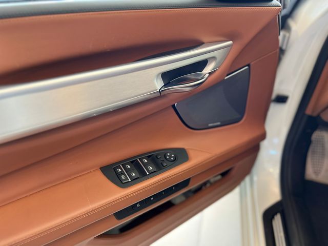 BMW Serie 7 750i xDrive 330 kW (450 CV)