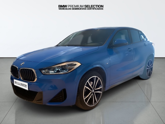 BMW X2 sDrive18d color Azul. Año 2022. 110KW(150CV). Diésel. En concesionario Automotor Premium Viso - Málaga de Málaga