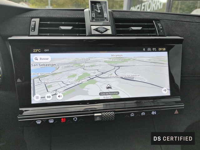 DS DS7 Crossback BlueHDi 130 Performance Line+ AT 96 kW (130 CV)