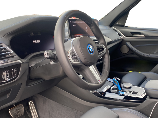 BMW iX3 M Sport color Azul. Año 2022. 210KW(286CV). Eléctrico. En concesionario Auto Premier, S.A. - MADRID de Madrid