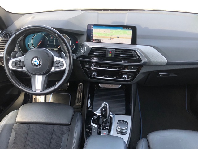 BMW X3 xDrive20d color Blanco. Año 2019. 140KW(190CV). Diésel. En concesionario Auto Premier, S.A. - MADRID de Madrid