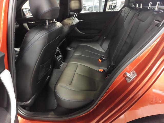 BMW Serie 1 118i color Naranja. Año 2019. 100KW(136CV). Gasolina. En concesionario Automóviles Oviedo S.A. de Asturias