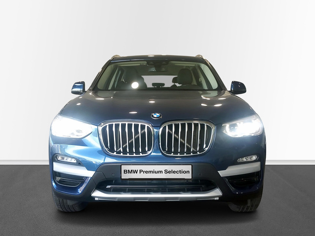 BMW X3 xDrive20d color Azul. Año 2019. 140KW(190CV). Diésel. En concesionario Murcia Premium S.L. AV DEL ROCIO de Murcia