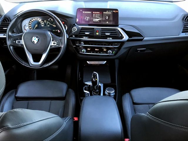 BMW X3 xDrive20d color Gris. Año 2018. 140KW(190CV). Diésel. En concesionario Carteya Motor | Campo de Gibraltar de Cádiz