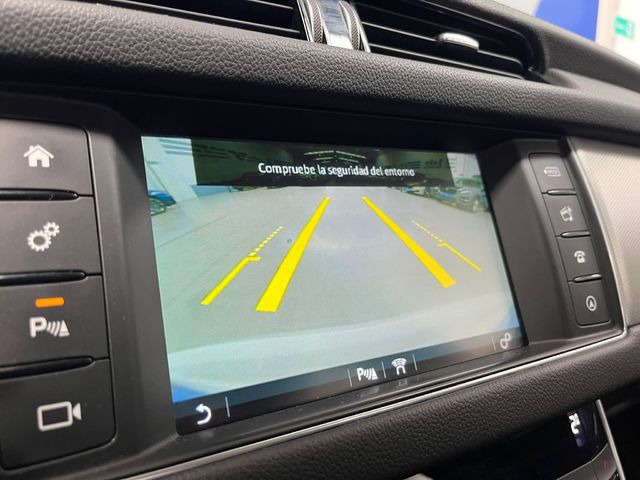 Jaguar XF 2.0 D Prestige Auto 132 kW (180 CV)