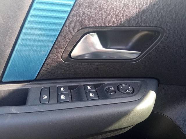 Foto 14 Citroen ë-C4 eléctrico Feel Pack 100 kW (136 CV)