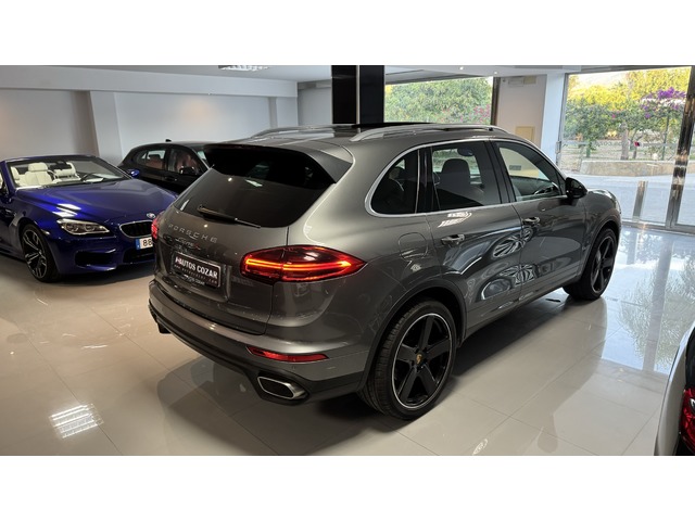 Porsche Cayenne Diesel 193 kW (262 CV)