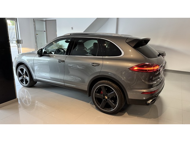 Porsche Cayenne Diesel 193 kW (262 CV)