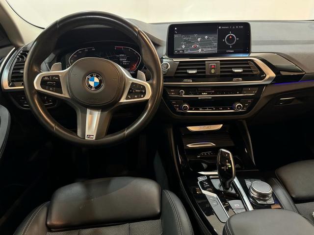 BMW X4 xDrive20d color Gris. Año 2020. 140KW(190CV). Diésel. En concesionario Tormes Motor de Salamanca