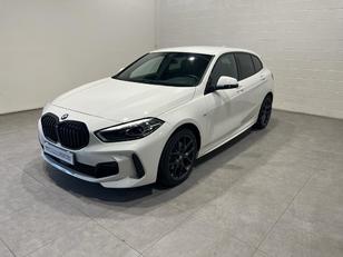 Fotos de BMW Serie 1 118d color Blanco. Año 2020. 110KW(150CV). Diésel. En concesionario MOTOR MUNICH CADI SL-MANRESA de Barcelona