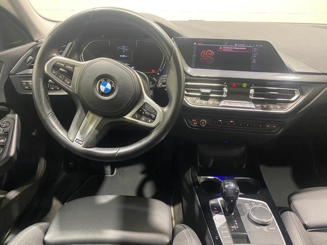 BMW Serie 2 218d Gran Coupe color Blanco. Año 2021. 110KW(150CV). Diésel. En concesionario MOTOR MUNICH CADI SL-MANRESA de Barcelona