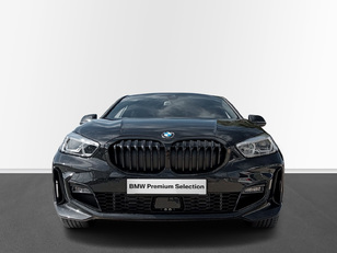Fotos de BMW Serie 1 118d color Negro. Año 2023. 110KW(150CV). Diésel. En concesionario CARTAGENA PREMIUM S.L. de Murcia