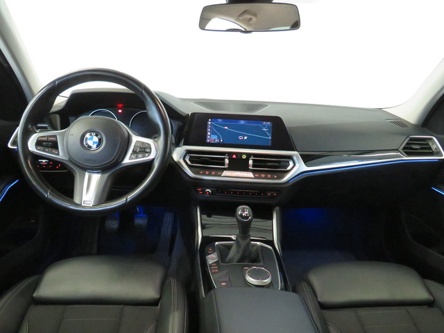 BMW Serie 3 318d color Blanco. Año 2020. 110KW(150CV). Diésel. En concesionario Lugauto S.A. de Lugo