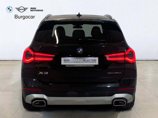 BMW X3 xDrive20d color Negro. Año 2023. 140KW(190CV). Diésel. En concesionario Burgocar (Bmw y Mini) de Burgos