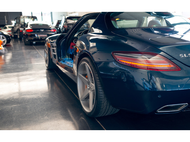 Mercedes-Benz Clase SLS SLS AMG Coupé 420 kW (571 CV)