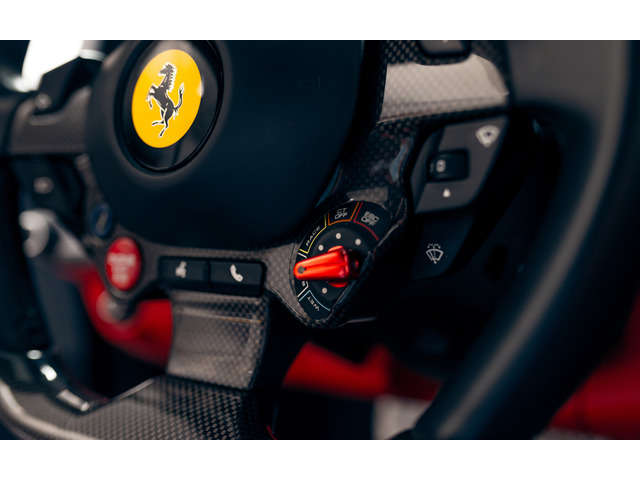 Ferrari 812 Superfast 588 kW (800 CV)