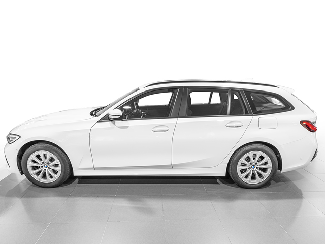 BMW Serie 3 320d Touring color Blanco. Año 2020. 140KW(190CV). Diésel. En concesionario Caetano Cuzco Raimundo Fernandez Villaverde, 45 de Madrid