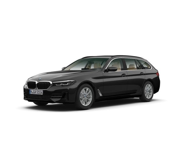 BMW Serie 5 520d Touring color Negro. Año 2023. 140KW(190CV). Diésel. En concesionario BYmyCAR Madrid - Alcalá de Madrid