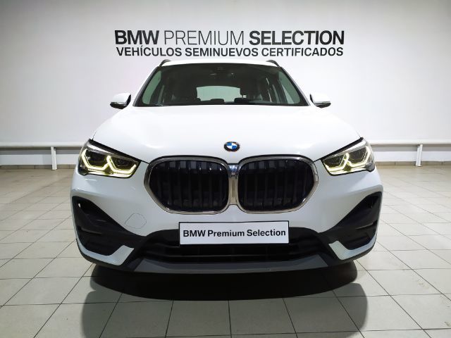 BMW X1 xDrive18d color Blanco. Año 2021. 110KW(150CV). Diésel. En concesionario Hispamovil Elche de Alicante