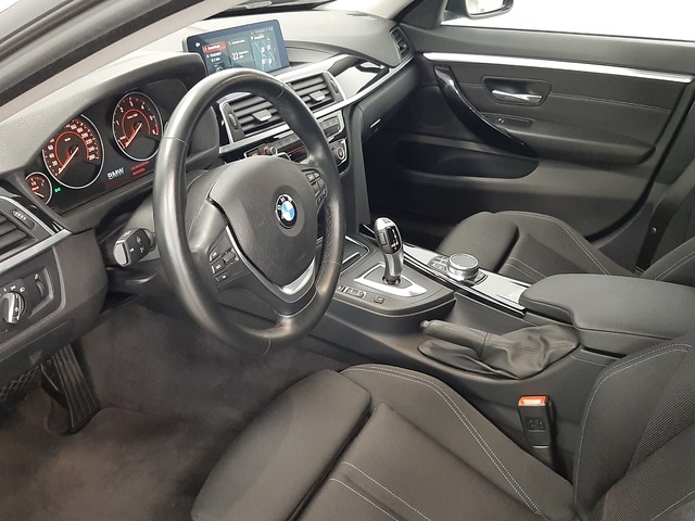 BMW Serie 4 418d Gran Coupe color Gris. Año 2019. 110KW(150CV). Diésel. 
