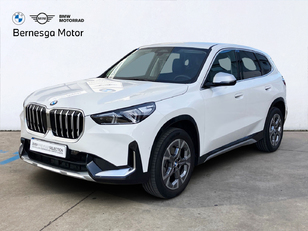 Fotos de BMW X1 sDrive18i color Blanco. Año 2022. 100KW(136CV). Gasolina. En concesionario Bernesga Motor León (Bmw y Mini) de León