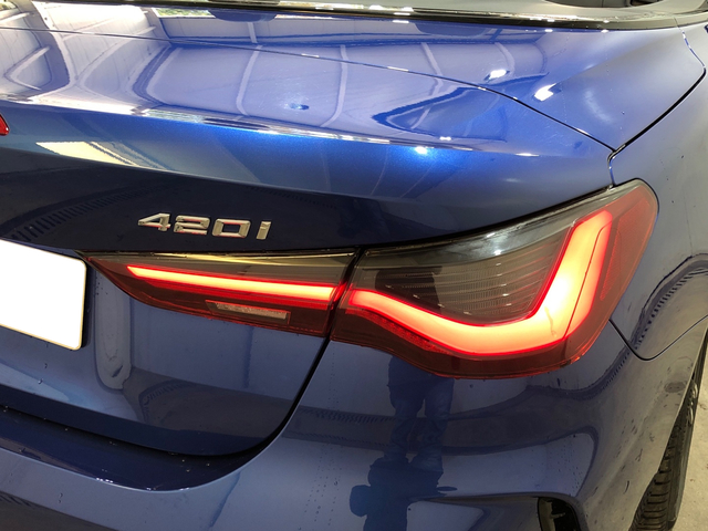 BMW Serie 4 420i Cabrio color Azul. Año 2022. 135KW(184CV). Gasolina. En concesionario Movilnorte Las Rozas de Madrid