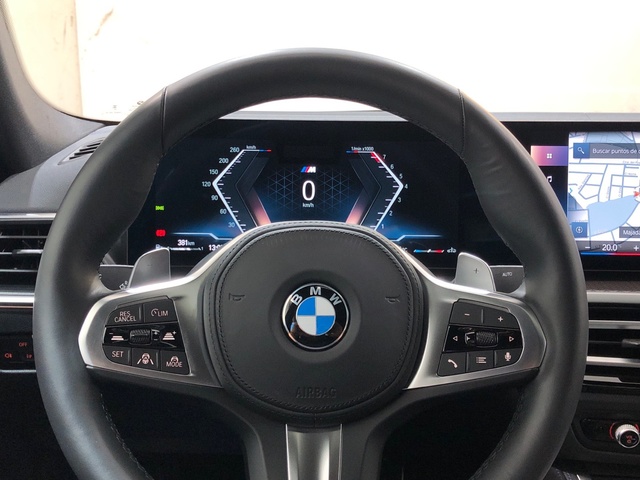 BMW Serie 4 M440i Gran Coupe color Gris. Año 2023. 275KW(374CV). Gasolina. En concesionario Movilnorte El Plantio de Madrid