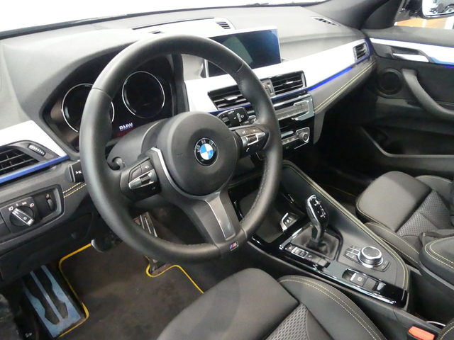 BMW X2 sDrive18d color Negro. Año 2023. 110KW(150CV). Diésel. En concesionario Enekuri Motor de Vizcaya