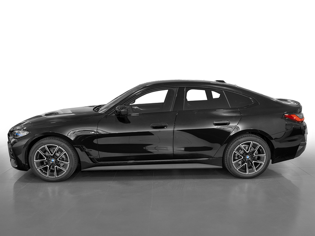 BMW Serie 4 420d Gran Coupe color Negro. Año 2023. 140KW(190CV). Diésel. En concesionario Caetano Cuzco, Alcalá de Madrid