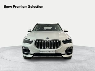 Fotos de BMW X5 xDrive30d color Blanco. Año 2021. 195KW(265CV). Diésel. En concesionario San Pablo Motor | Su Eminencia de Sevilla